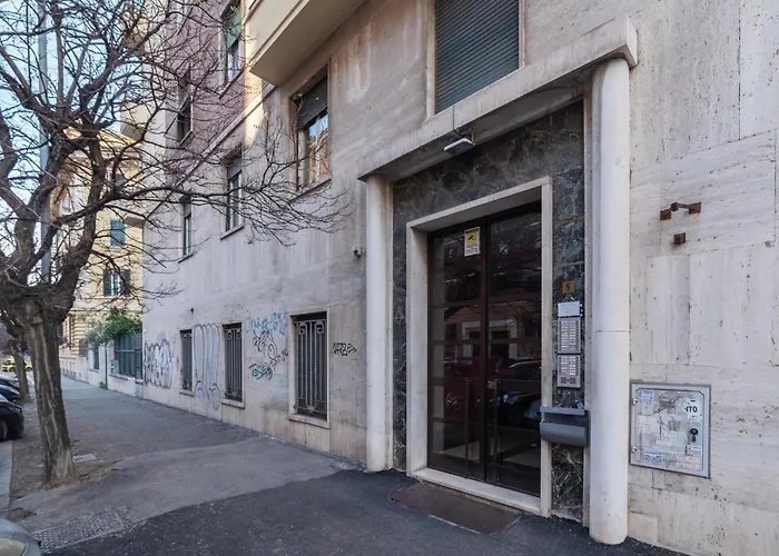 Guesthost - Piazza Di Turquoise Apartament